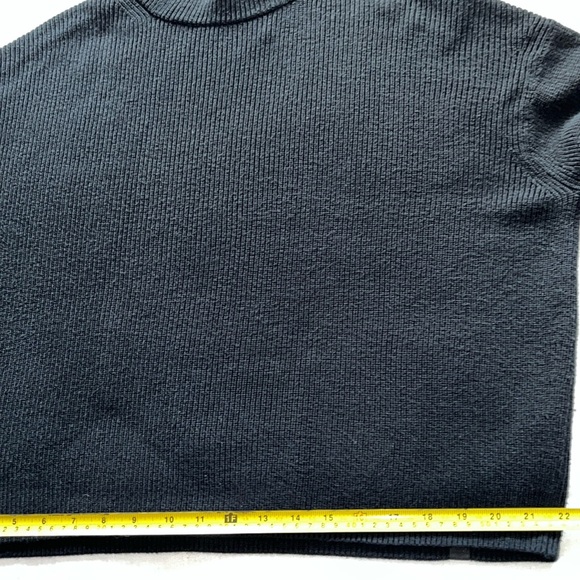 Lululemon Merino Wool Blend Black Turtleneck Sweater - Picture 7 of 12